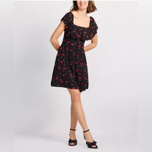 Brand New! Nine Britton Soft & Stretchy Black Cherry Print Dress